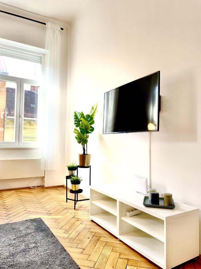 Eotvos 25 Apartment Budapest Esterno foto
