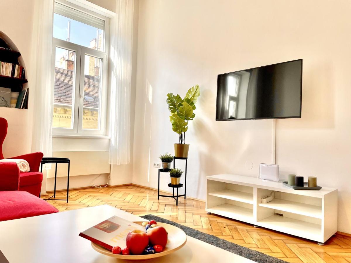 Eotvos 25 Apartment Budapest Esterno foto